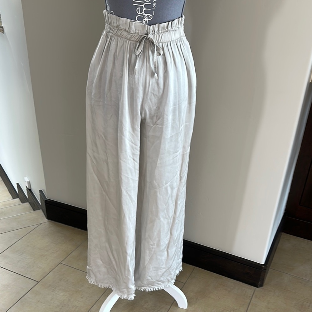 Gray Wide Leg High-Waisted Pants with Drawstring NWT